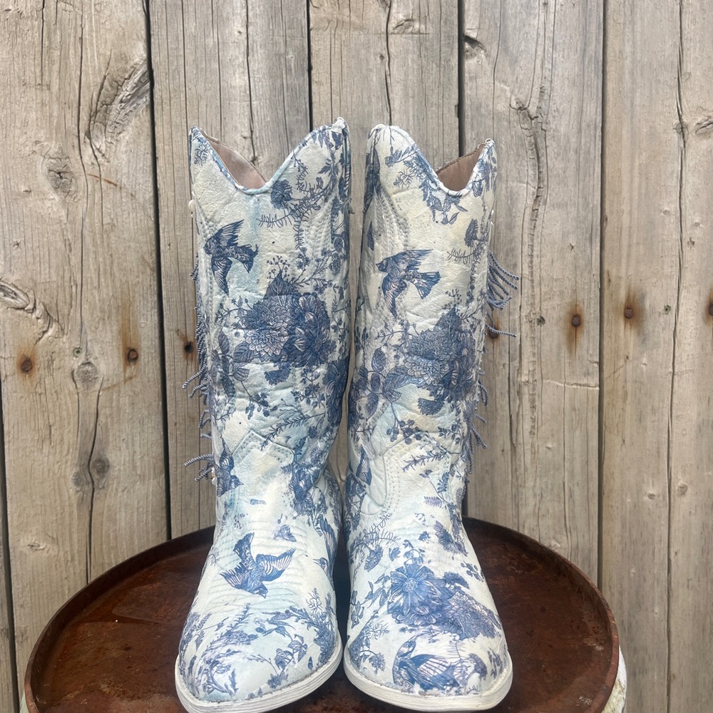 Floral Blue Fringe Women's Boots - Picture 4 of 8